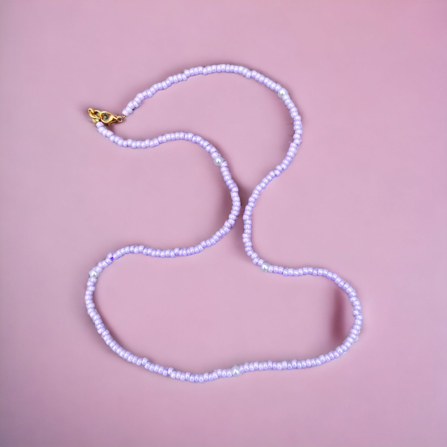 Lilac glass beads and pearl necklace