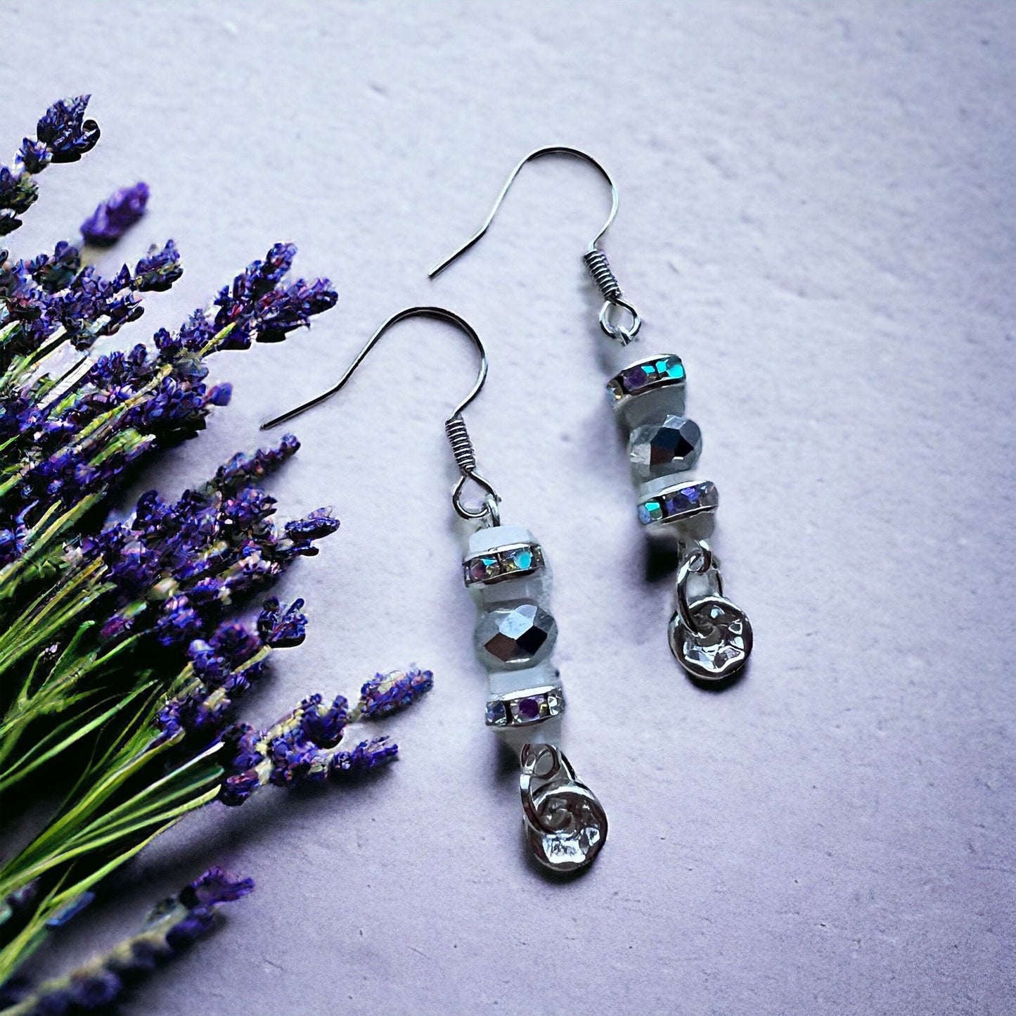 Zilveren glaskralenoorbellen