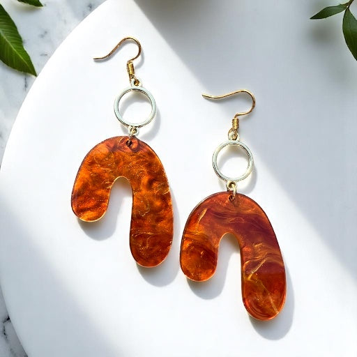 Goud bruine oorbellen