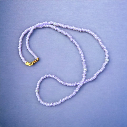 Lilac glass beads and pearl necklace