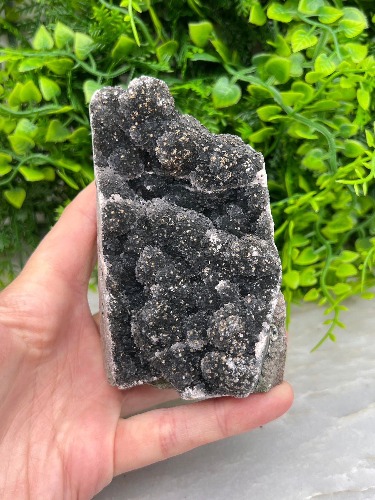 Amethist cluster cut base