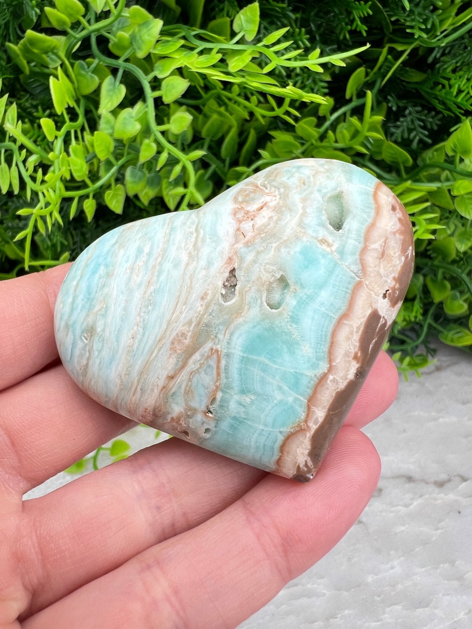 Blaues Aragonit (Caribean Blue Calcite) Herz (6 cm) von KEY LIME STORE