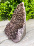 Amethist cluster cut base