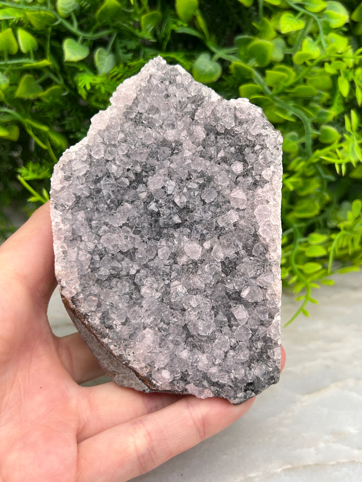 Amethist cluster cut base