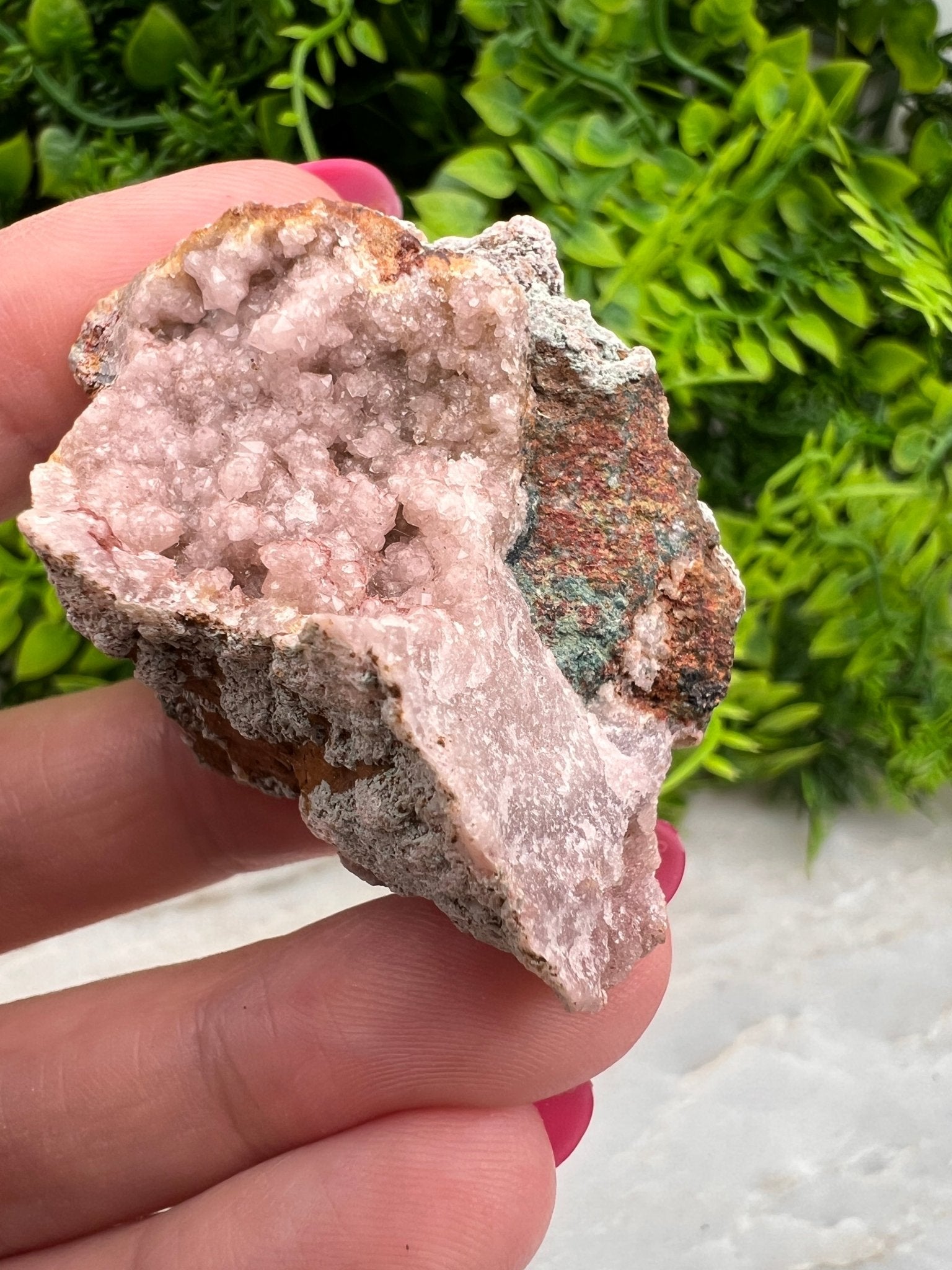 Rosa Amethyst-Cluster (5 cm) von KEY LIME STORE
