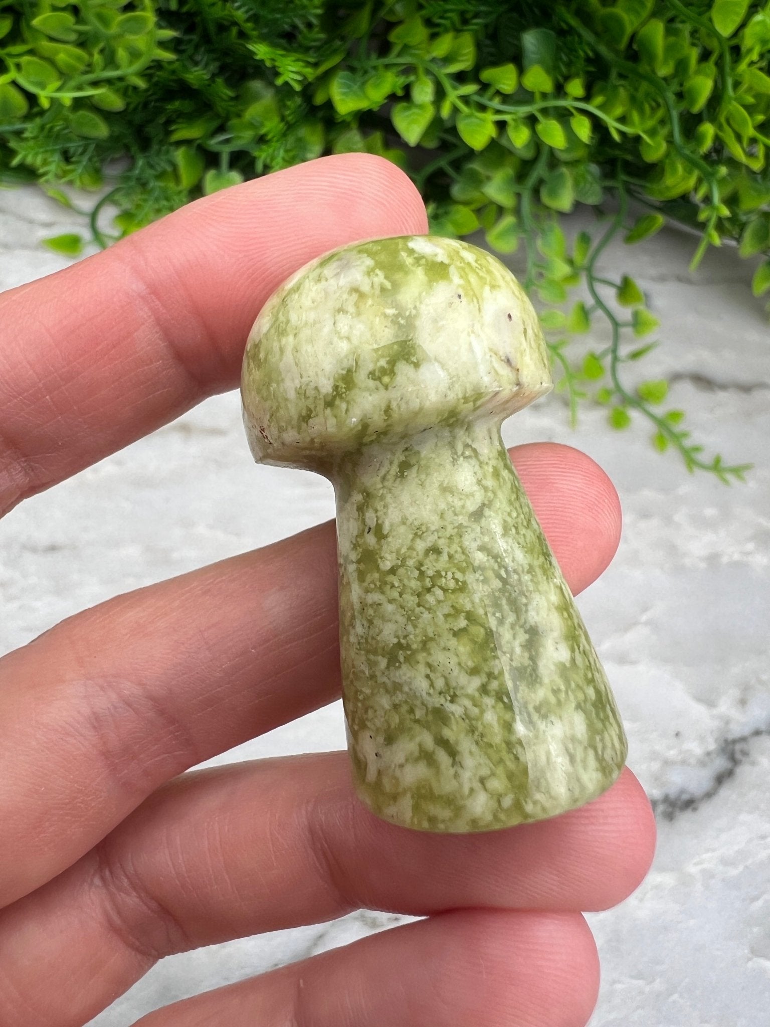 Calcit-Pilz (4 cm) von KEY LIME STORE