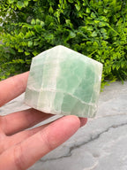 Pistache Calciet kubus cut base by KEY LIME STORE