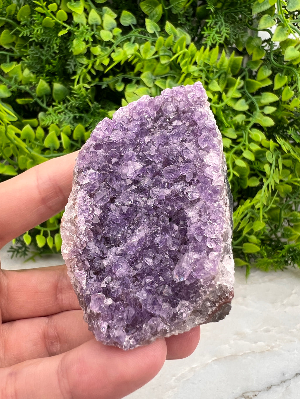 Amethist cluster cut base