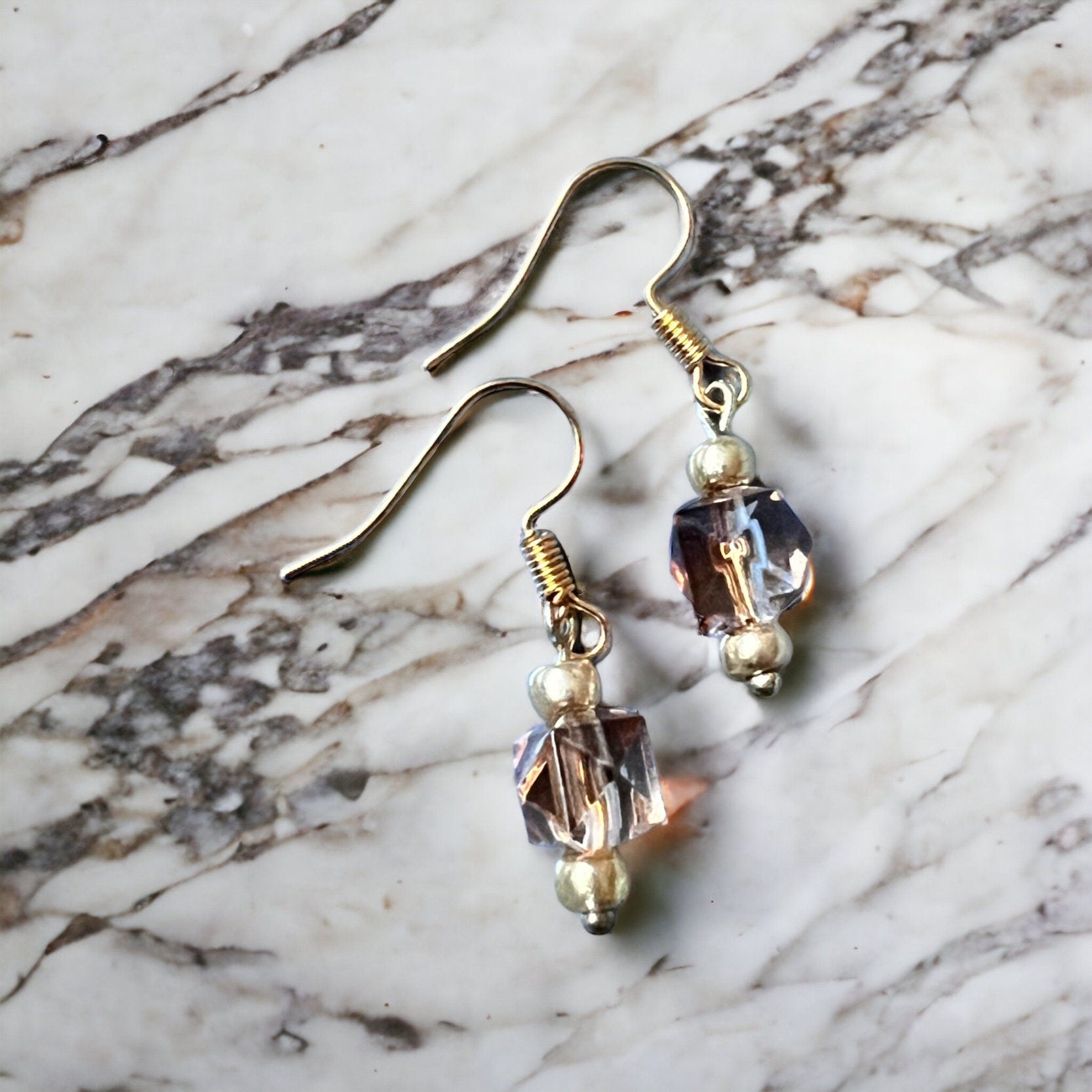 Boucles d'oreilles en perles ombrées dorées