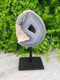 Achat-Geode auf Sockel (13 cm) von KEY LIME STORE