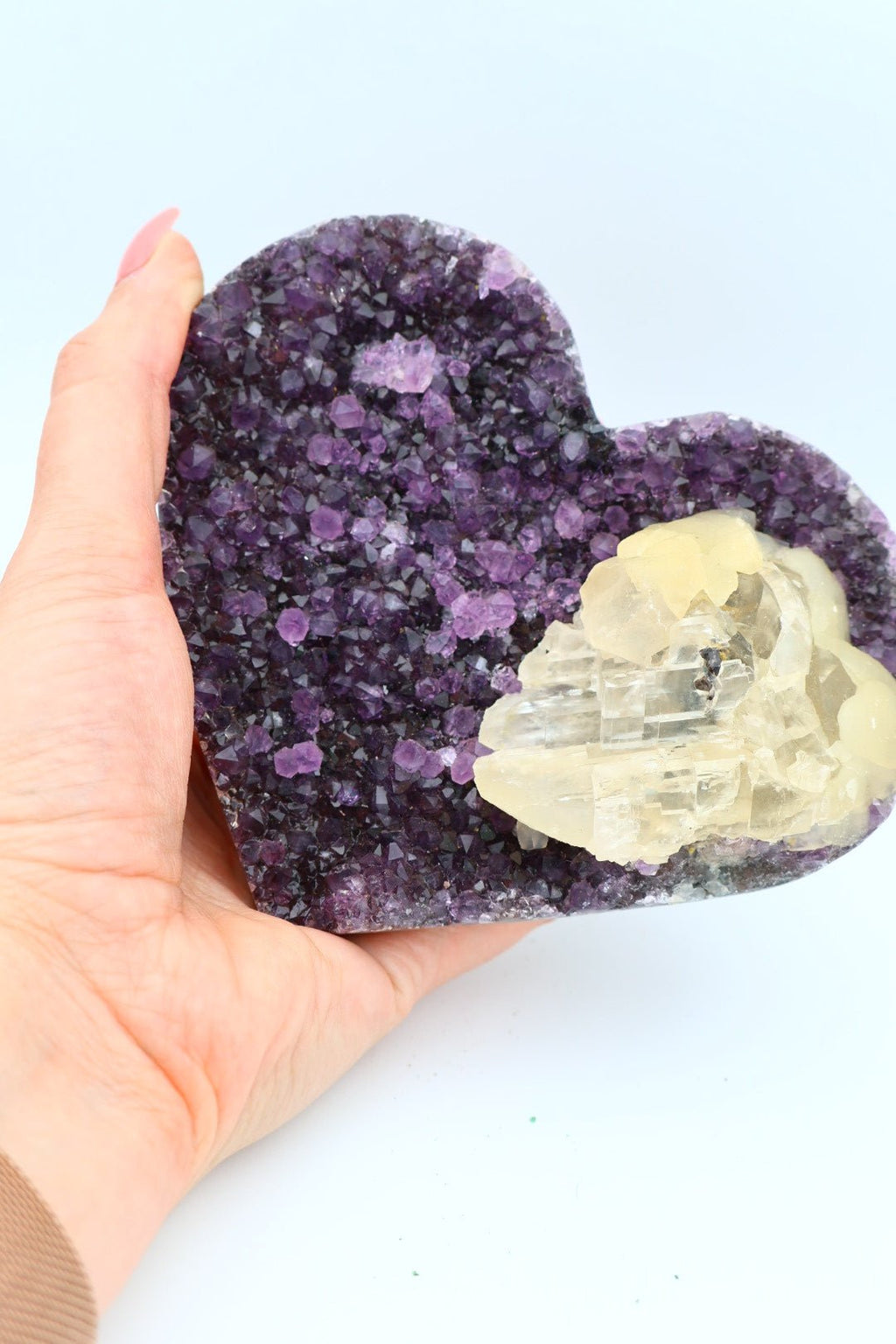 Amethyst-Herz 0,658 kg von KEY LIME STORE