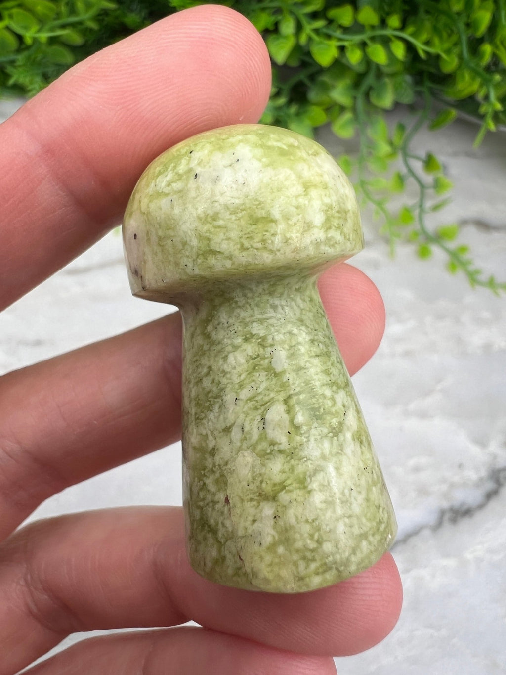 Calcit-Pilz (4 cm) von KEY LIME STORE