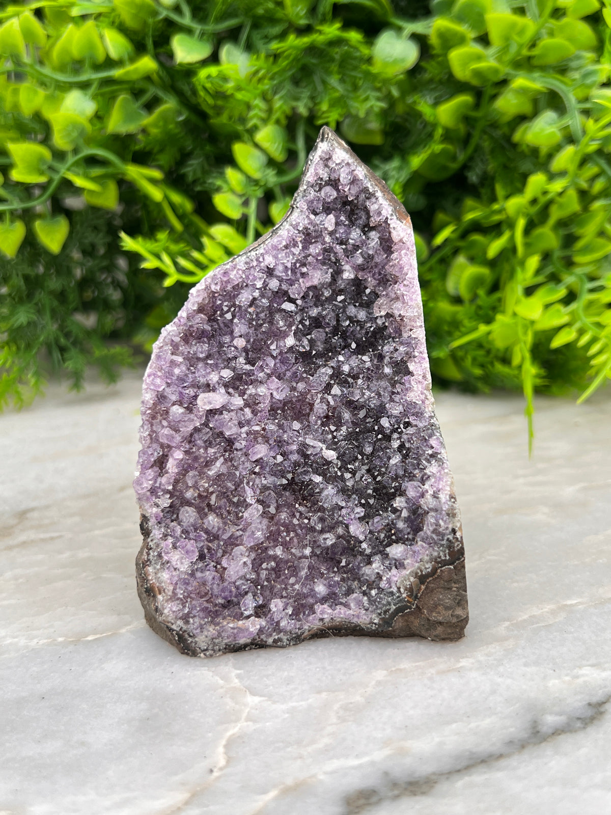Amethist cluster cut base