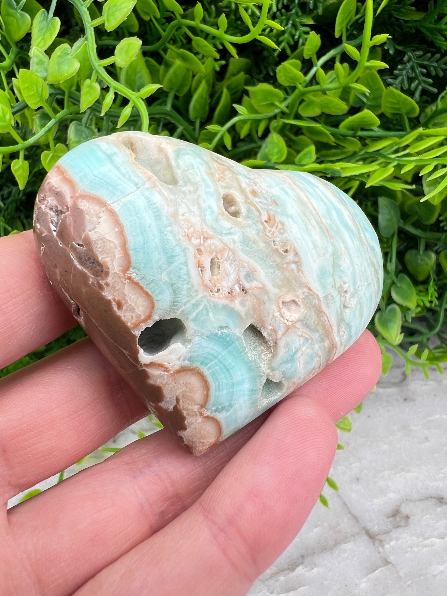 Blaues Aragonit (Caribean Blue Calcite) Herz (6 cm) von KEY LIME STORE