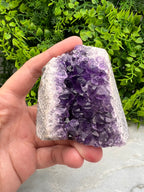 Amethist cluster cut base