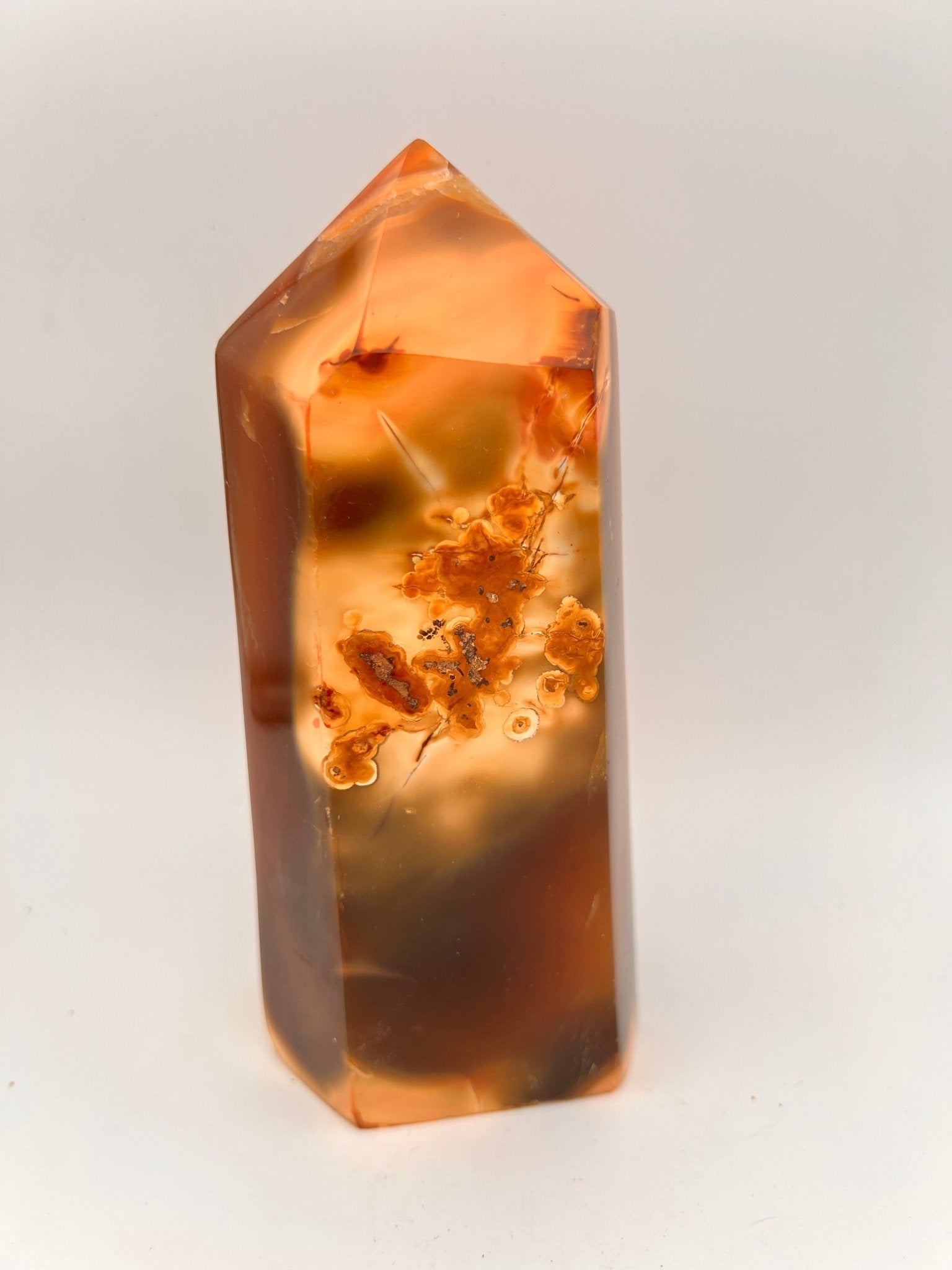 Pointe/tour en agate 0,721 kg par KEY LIME STORE