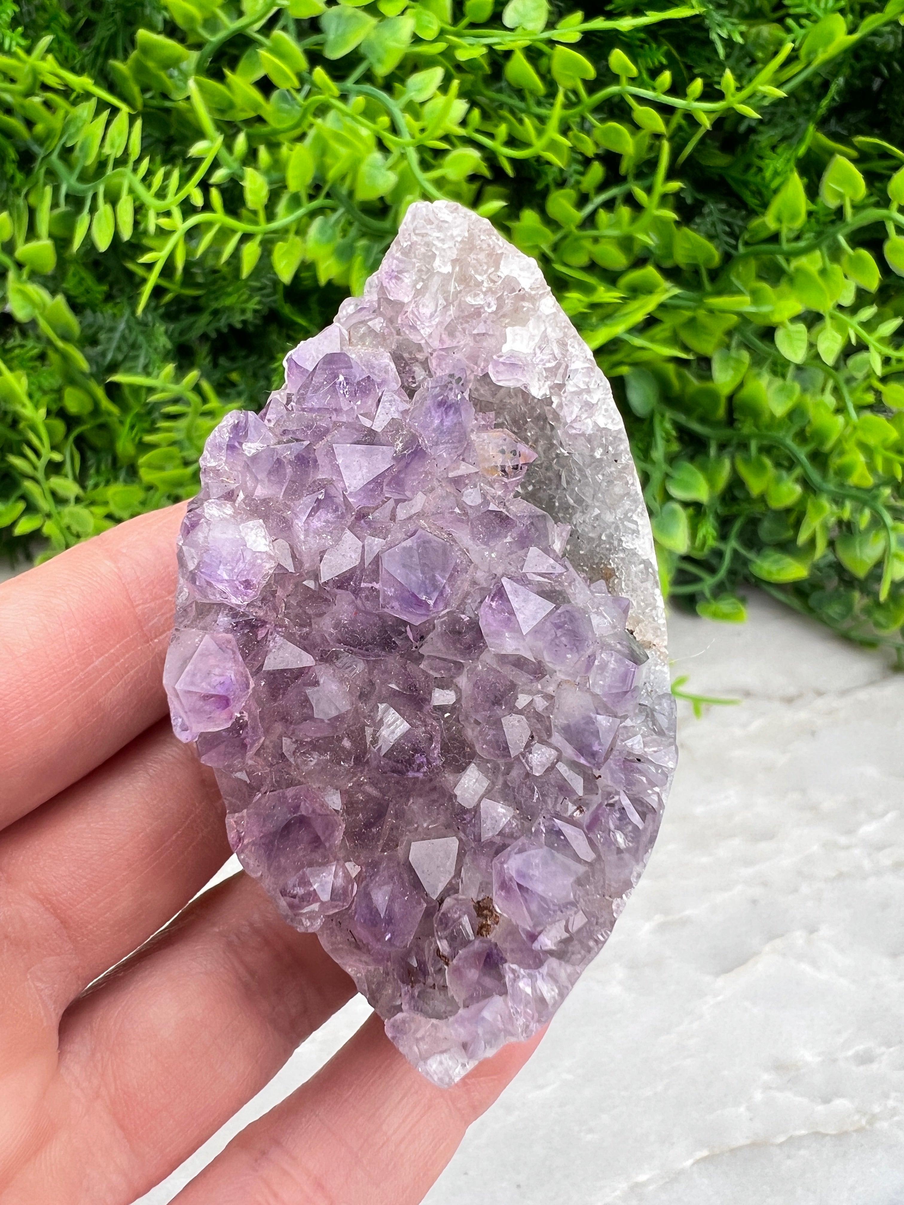 Amethist cluster ellips gepolijst (6 cm)