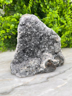 Amethist cluster cut base