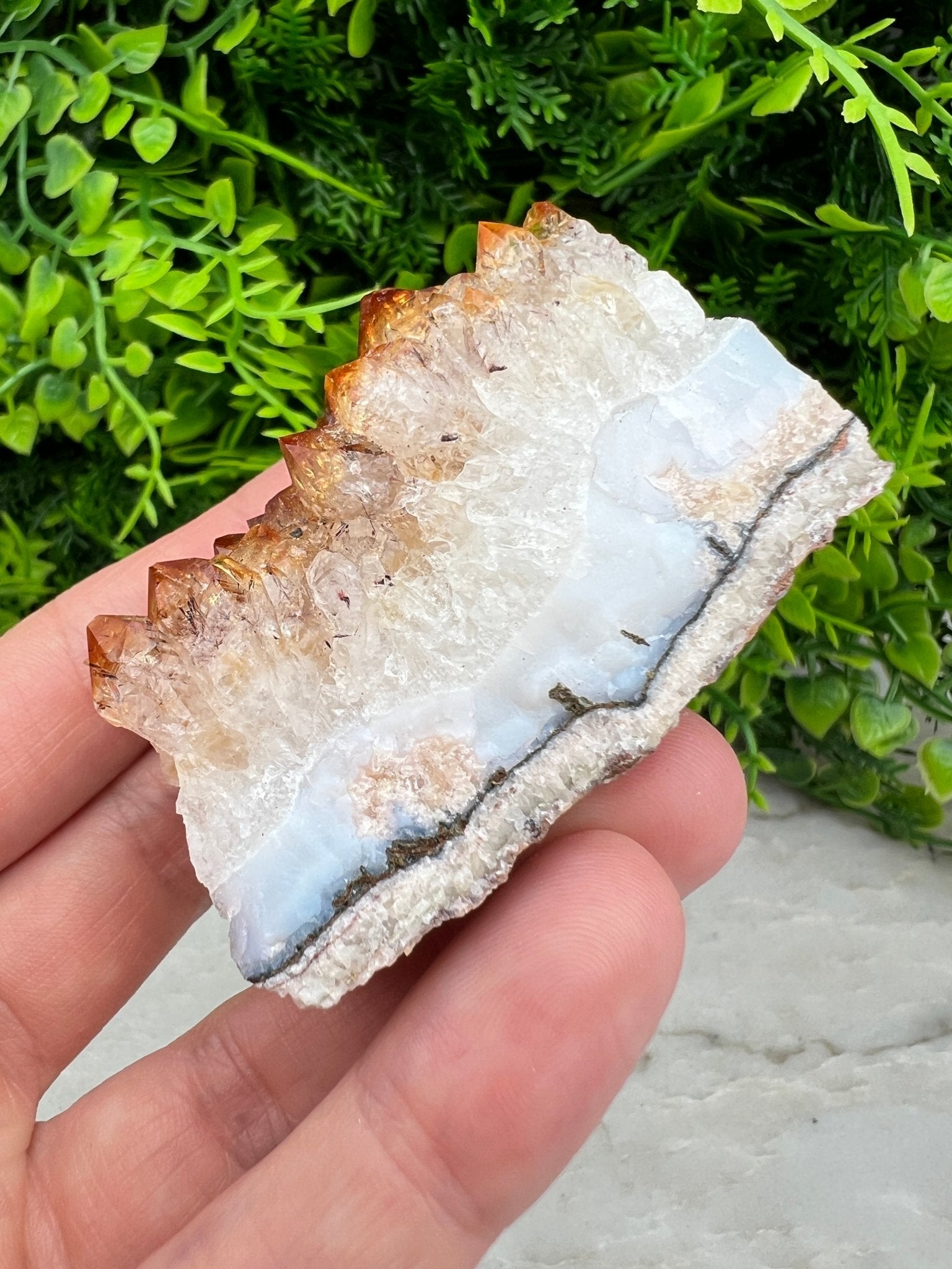 Citrin (gebrannter Amethyst) – Cluster (6 cm) von KEY LIME STORE