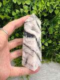 Druzen-Zebra-Jaspis-Turm (10,5 cm / 173 g)
