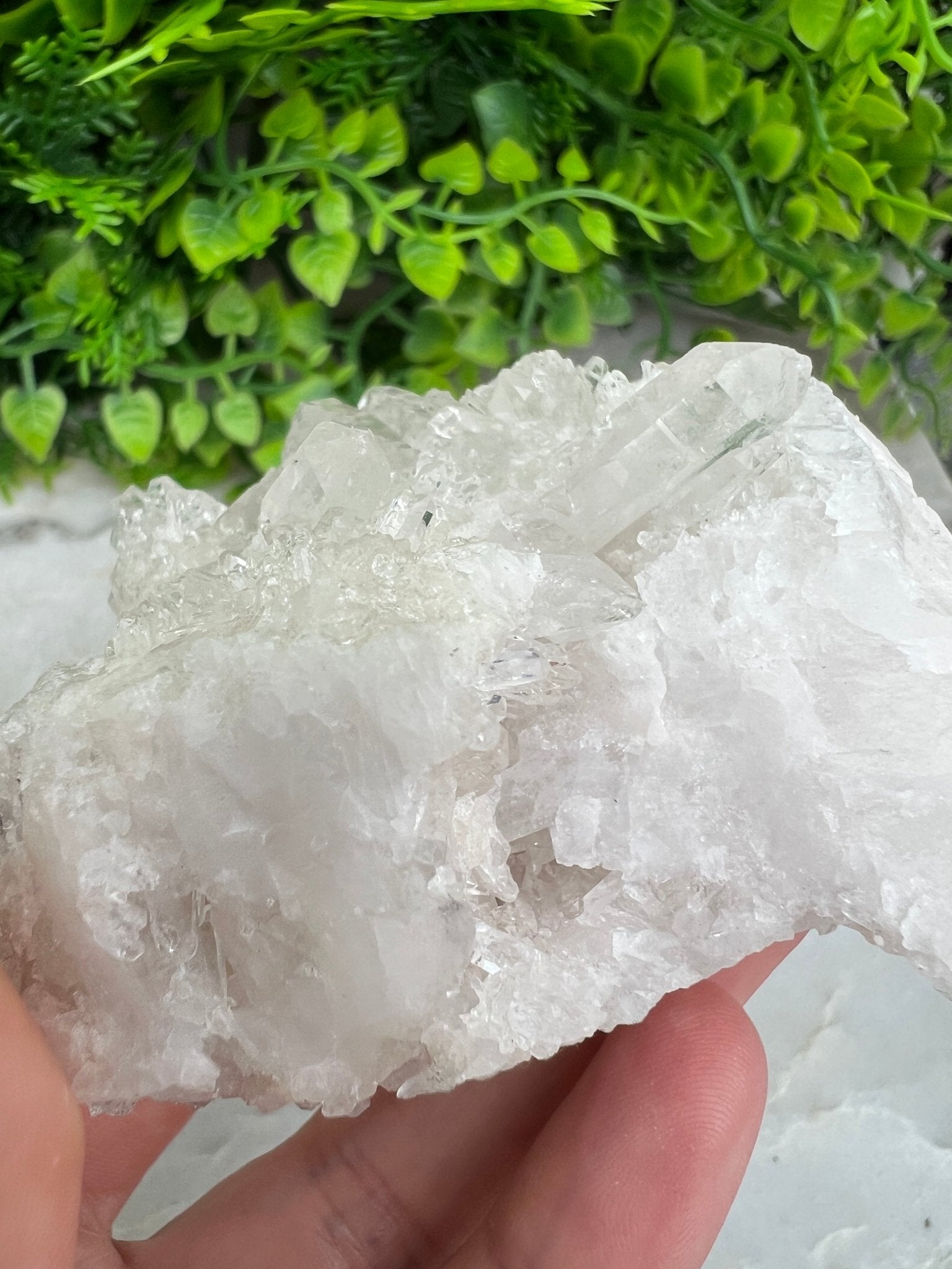 Bergkristall-Cluster (8 cm) von KEY LIME STORE