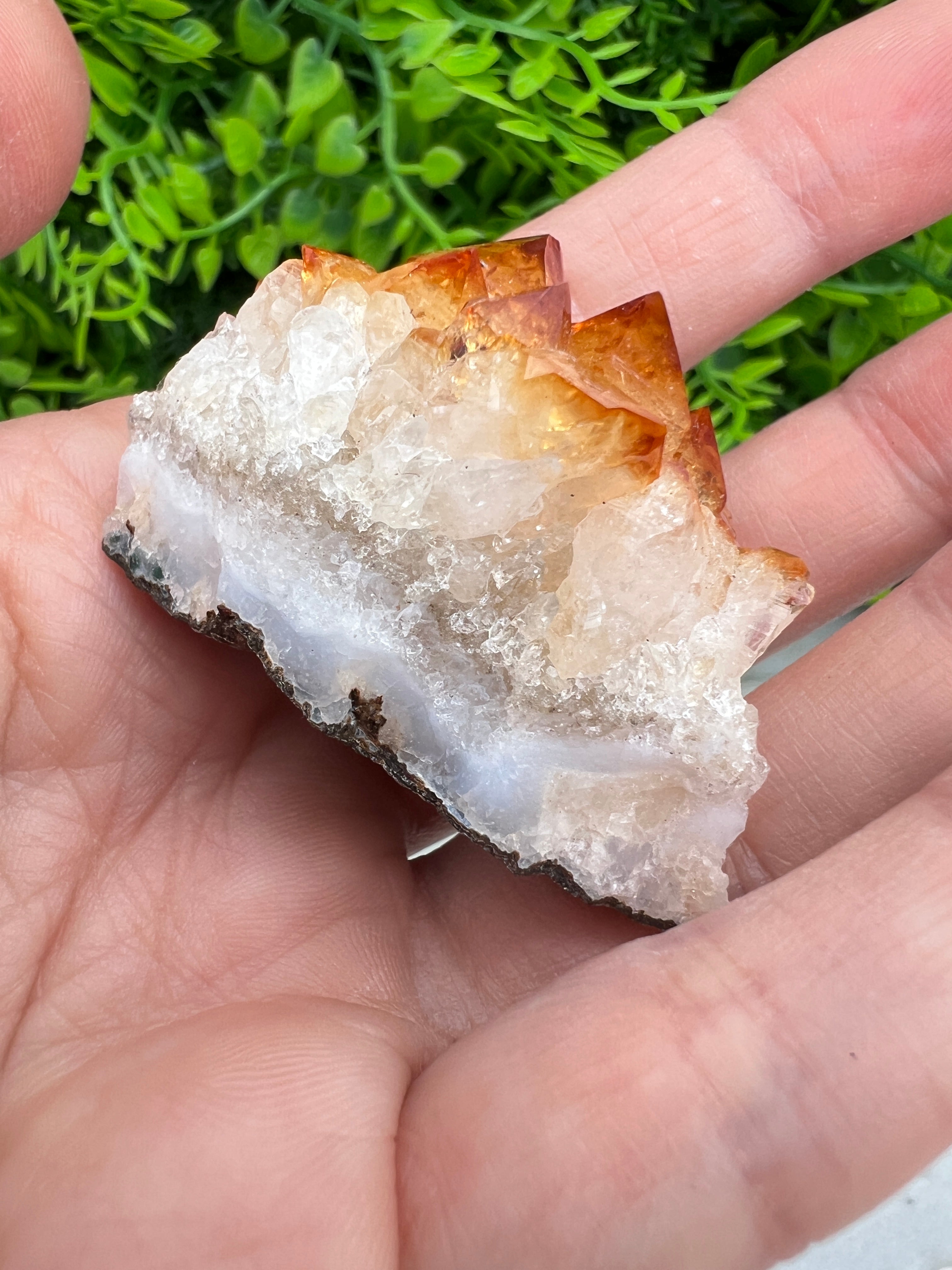 Citrien (gebrande Amethist) cluster (4 cm)