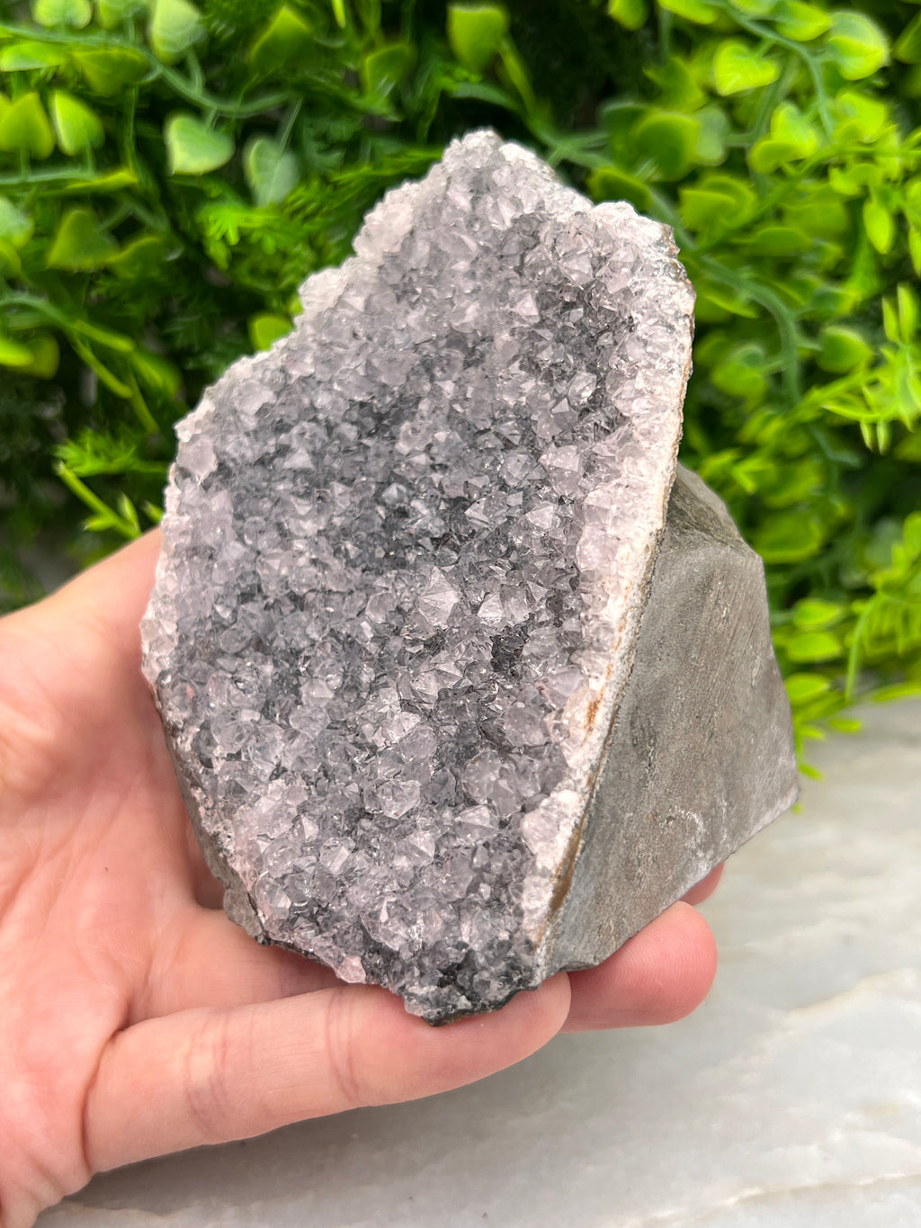 Amethist cluster cut base