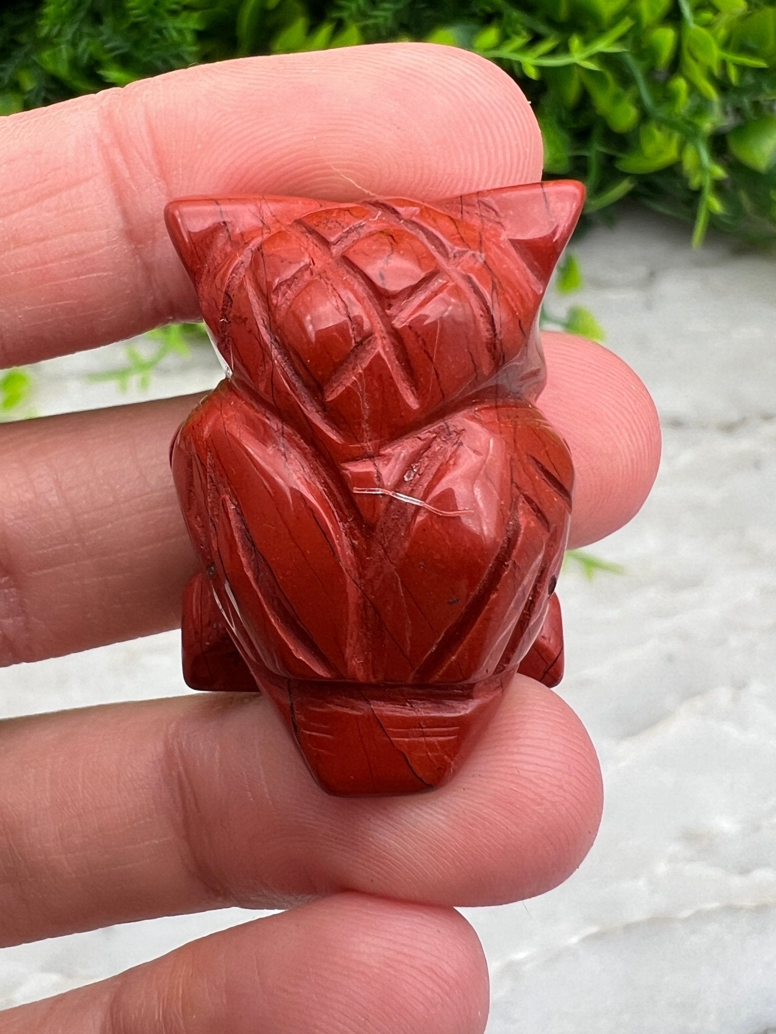 Rote Jaspis-Eule (3 cm) von KEY LIME STORE