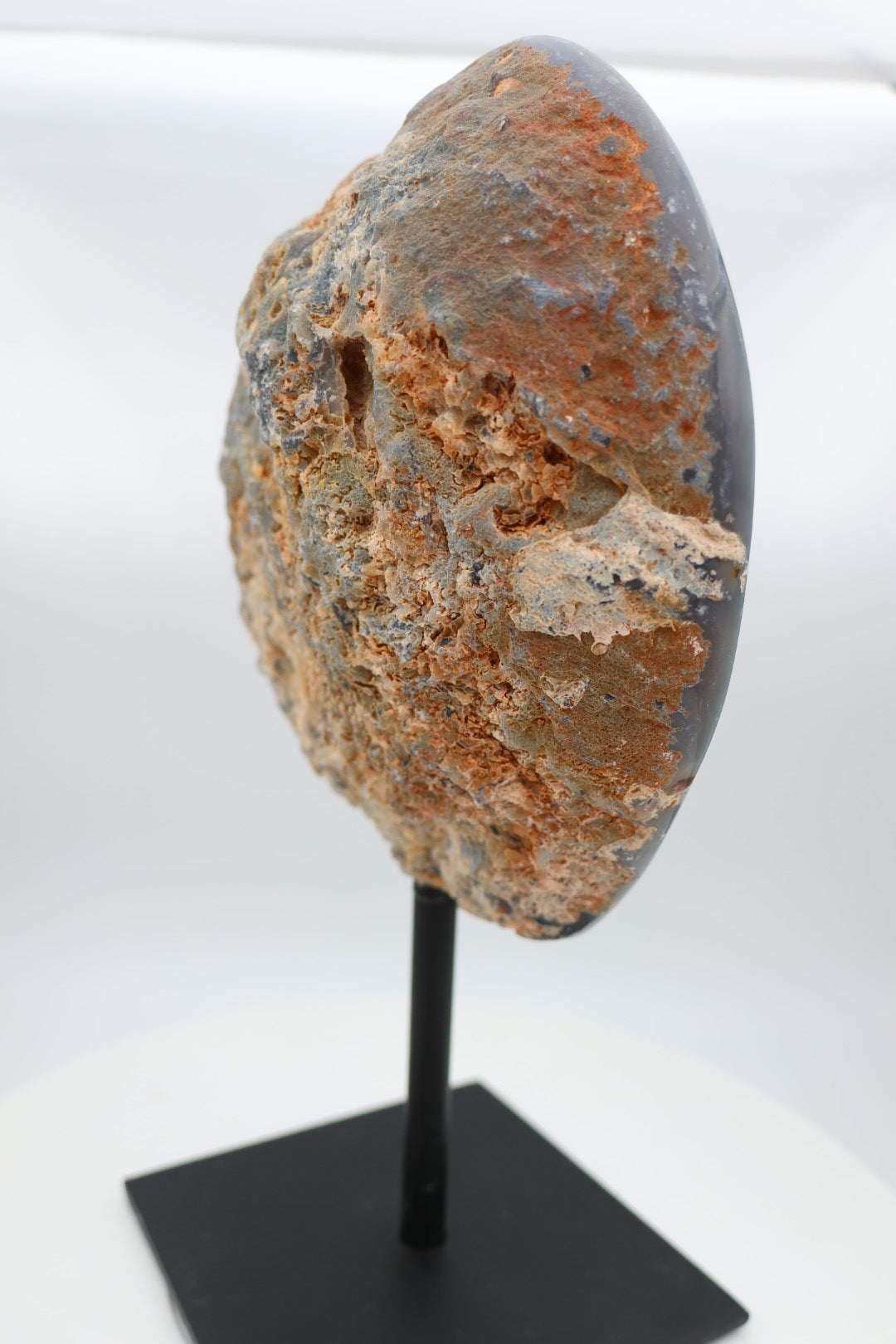 Halve agaat op standaard 1.450 kg