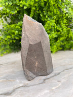 Amethist cluster cut base