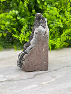 Amethist cluster cut base
