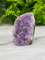Amethist cluster cut base