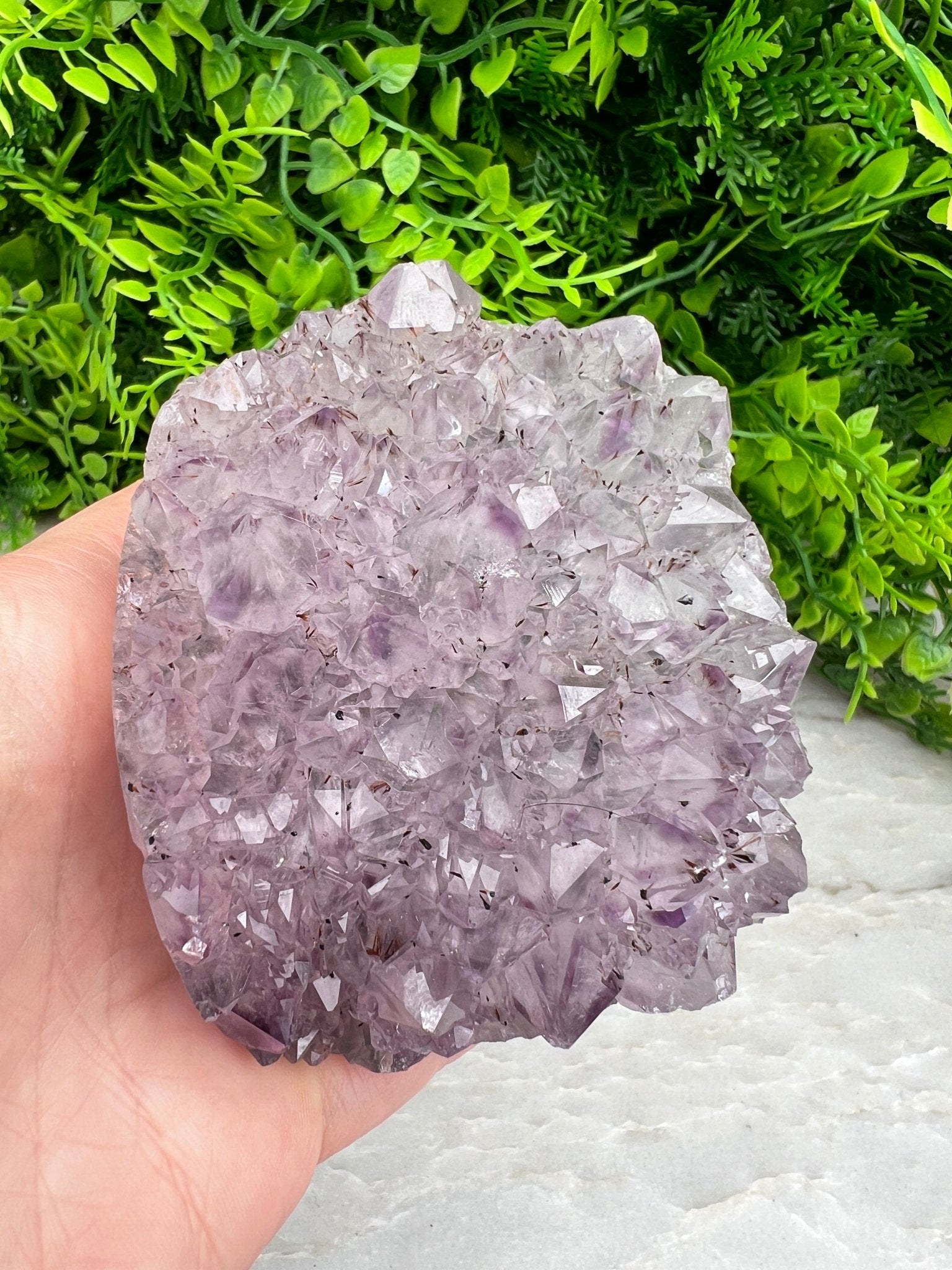 Amethyst mit Achat-Sockel (9 cm) von KEY LIME STORE