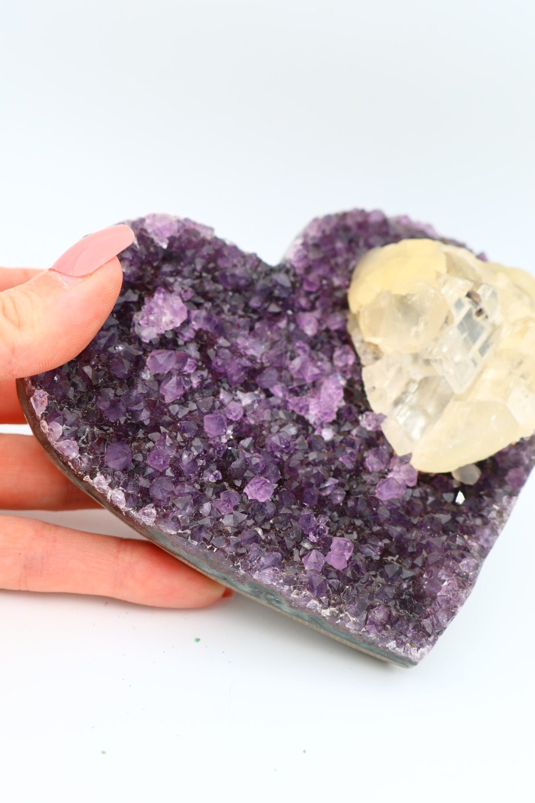 Amethyst-Herz 0,658 kg von KEY LIME STORE
