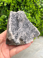 Amethist cluster cut base
