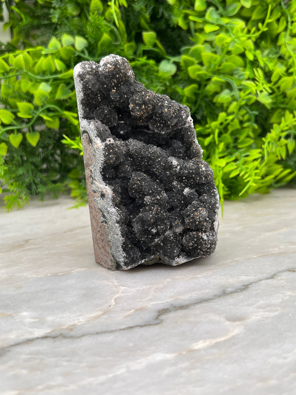 Amethist cluster cut base