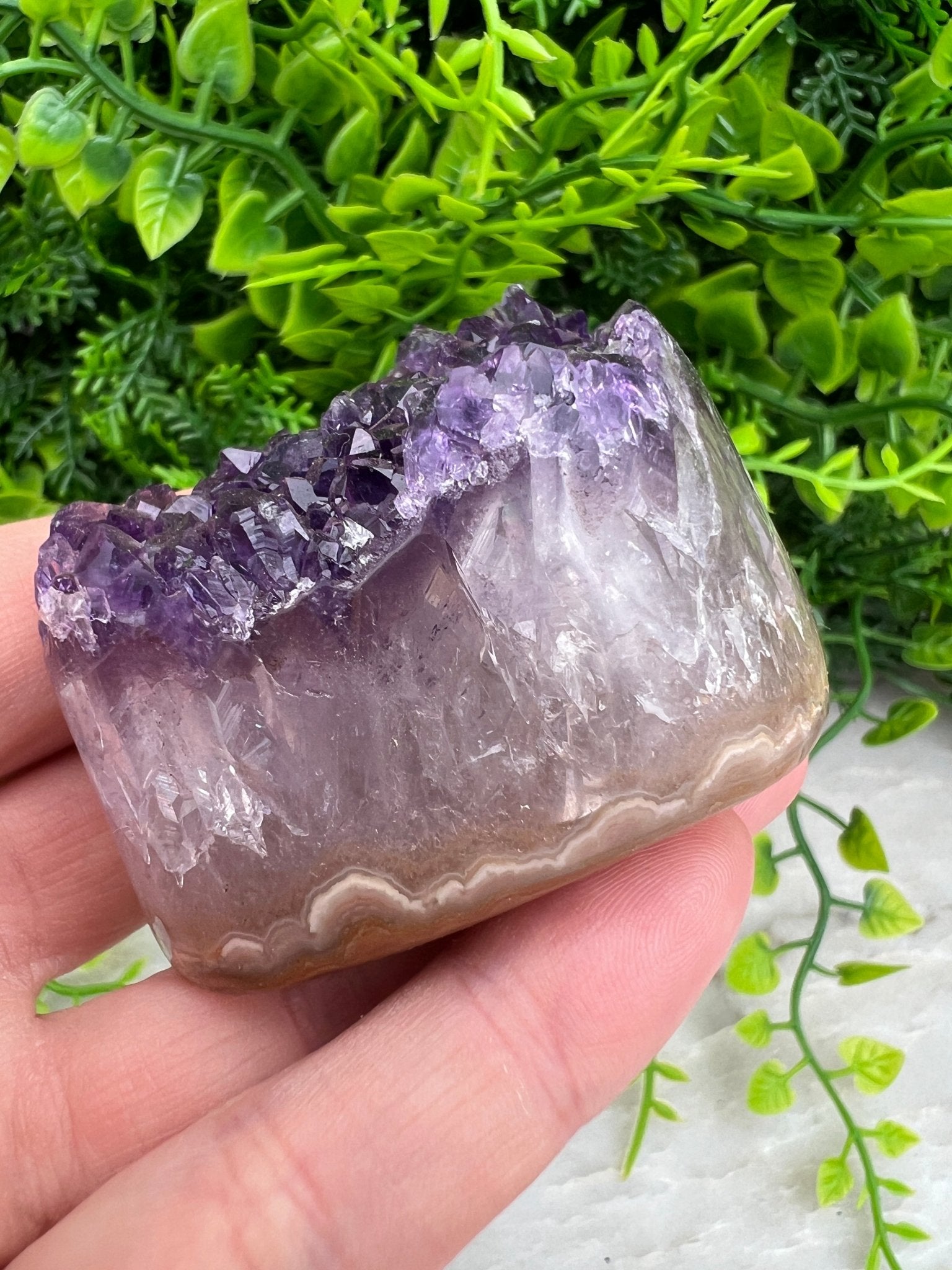 Polierter Amethyst-Cluster (5 cm) von KEY LIME STORE