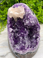Amethist met Calciet by KEY LIME STORE