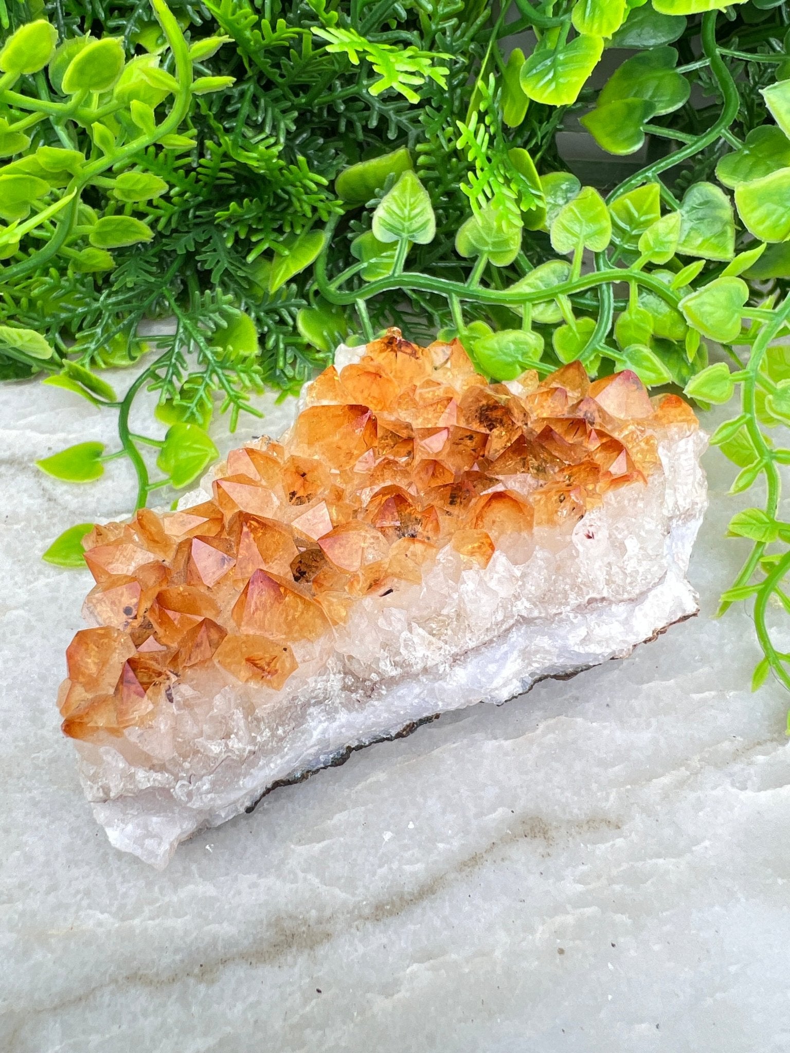 Citrin (gebrannter Amethyst) – Cluster (9 cm) von KEY LIME STORE