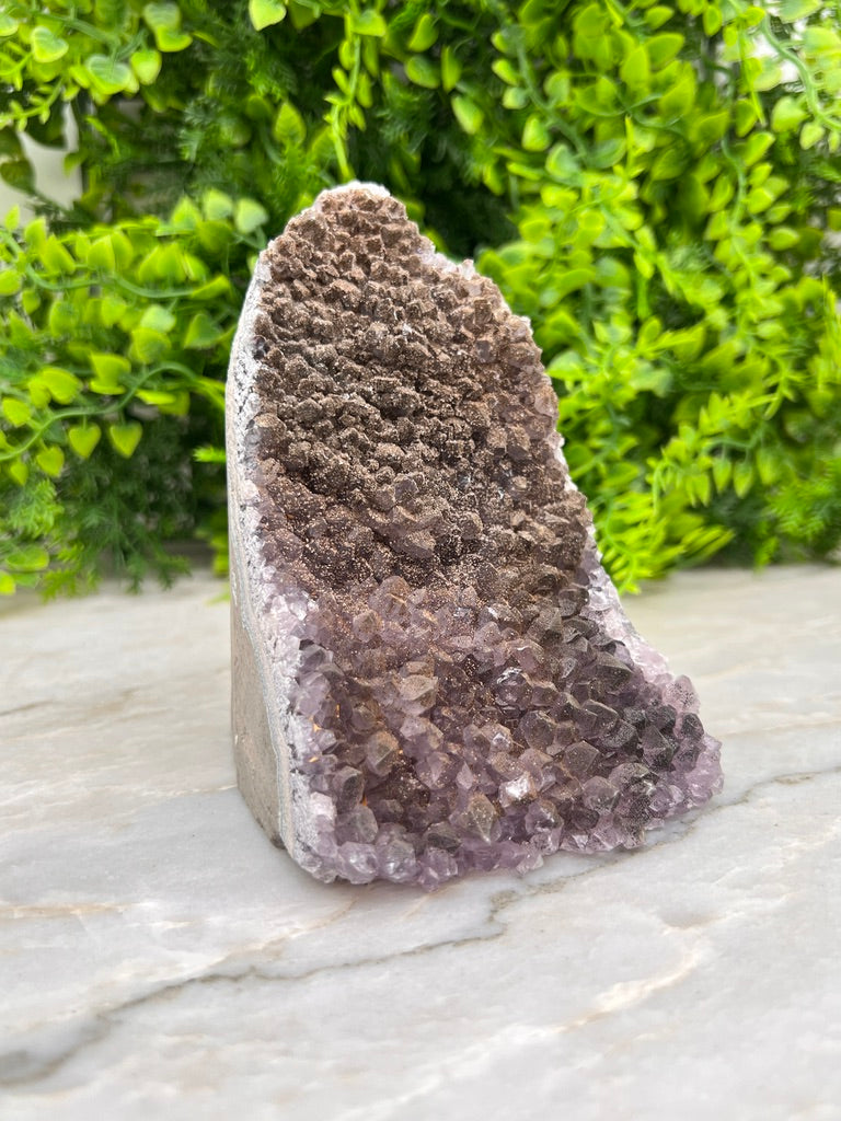 Amethist cluster cut base