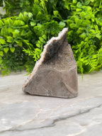 Amethist cluster cut base