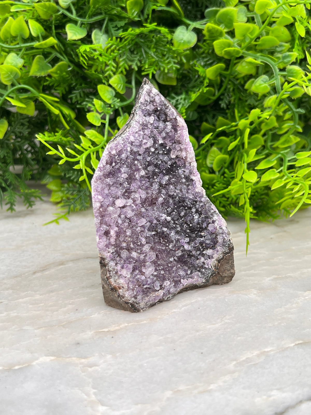 Amethist cluster cut base