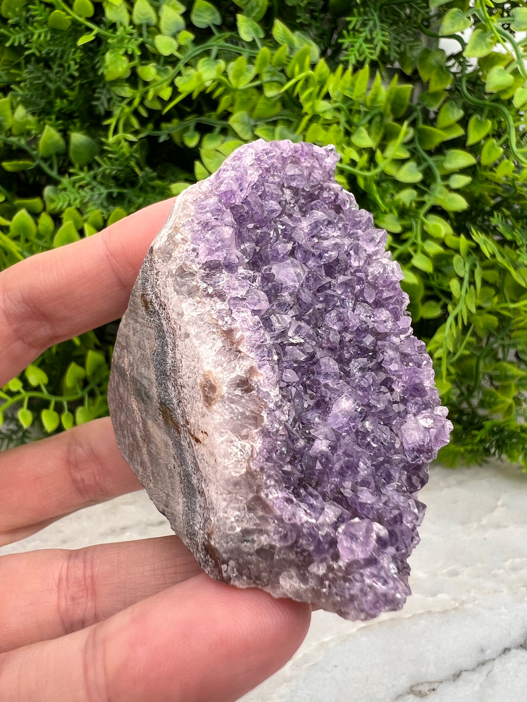 Amethist cluster cut base