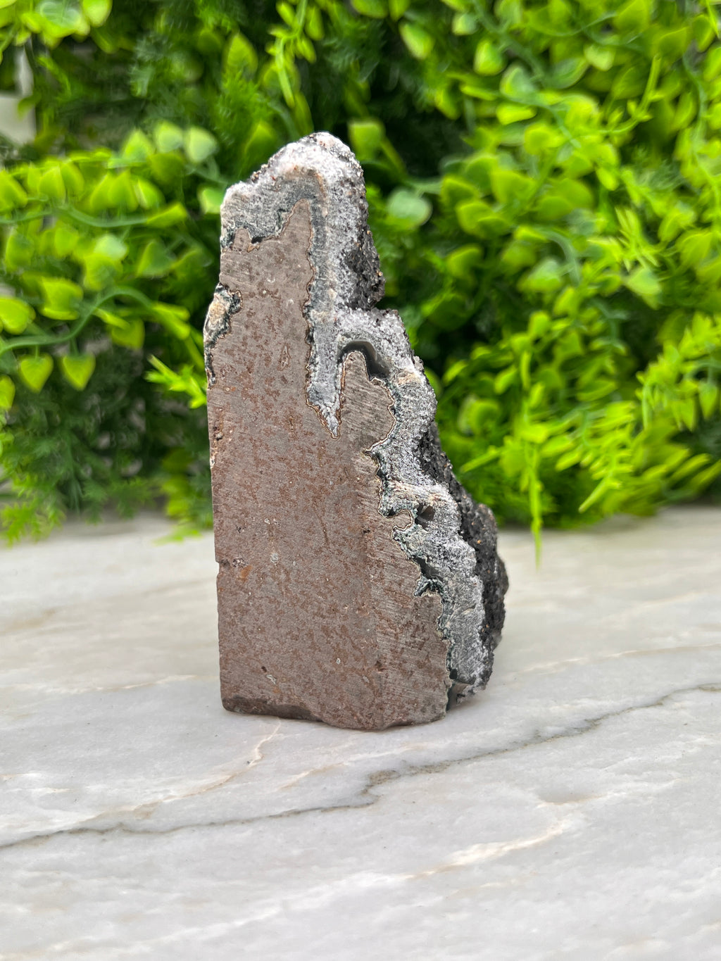 Amethist cluster cut base
