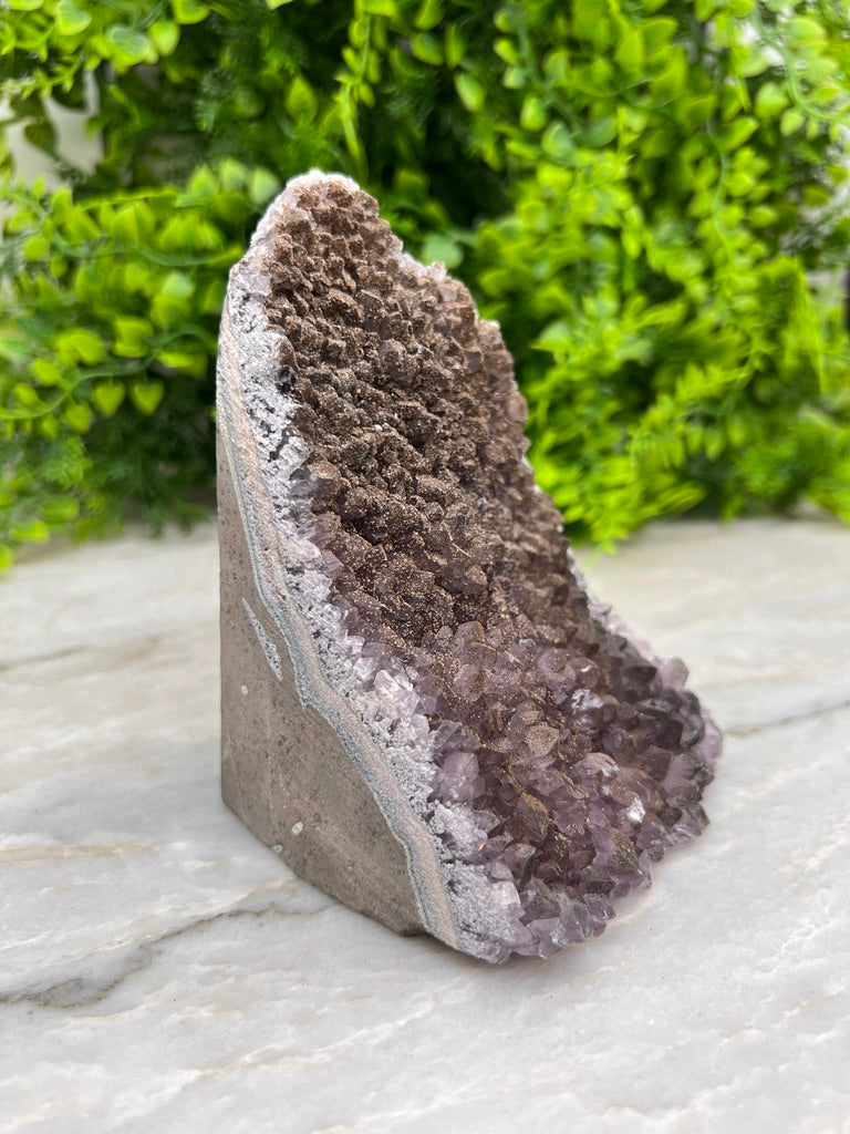Amethist cluster cut base
