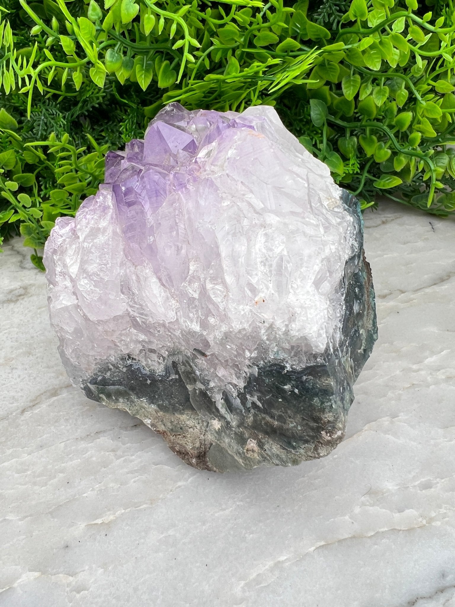Amethist cluster (1.484 kg) by KEY LIME STORE