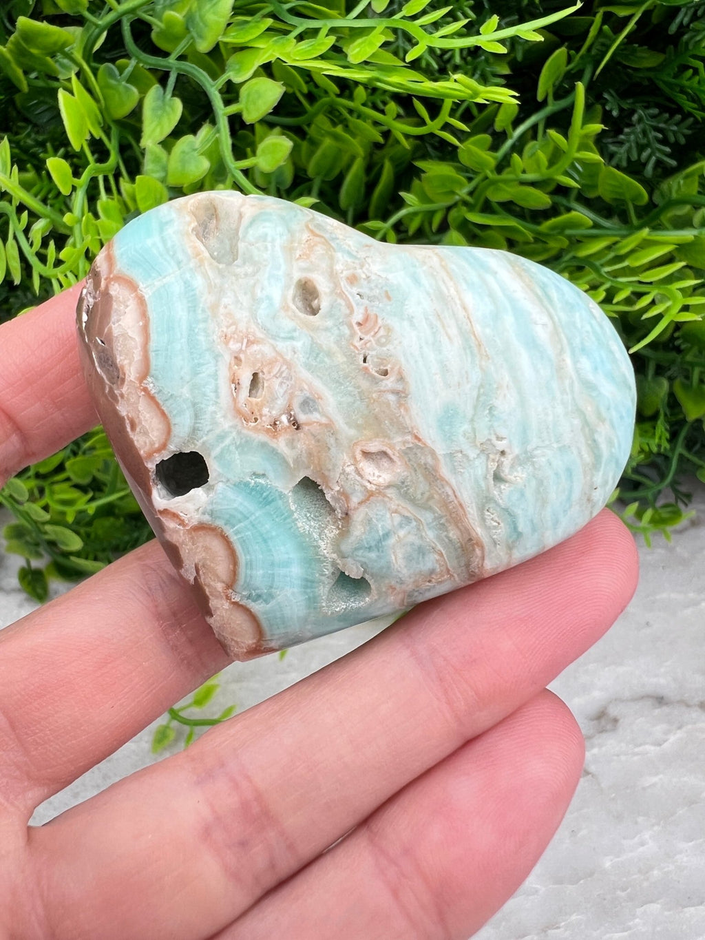 Blaues Aragonit (Caribean Blue Calcite) Herz (6 cm) von KEY LIME STORE