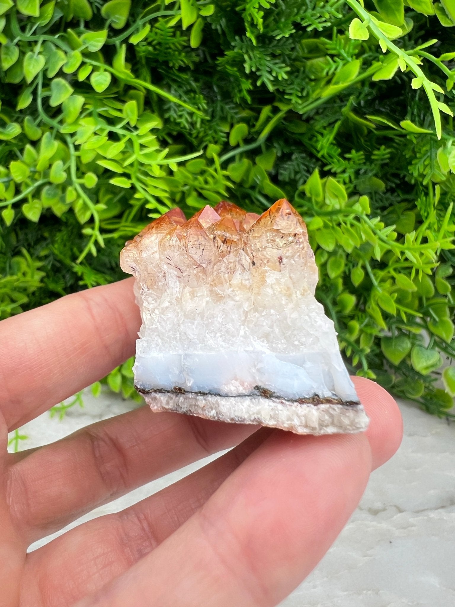 Citrin (gebrannter Amethyst) – Cluster (6 cm) von KEY LIME STORE