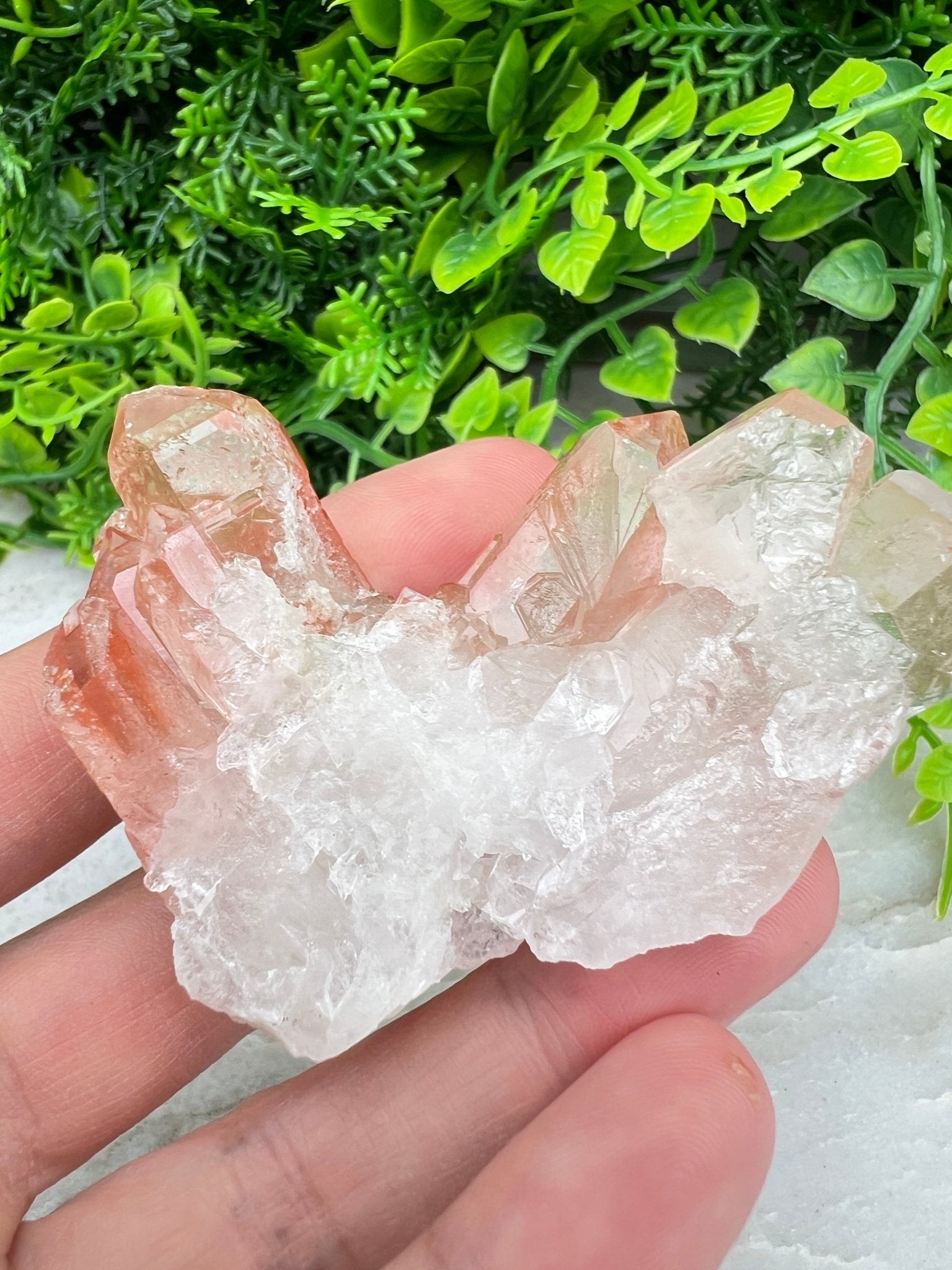 Red Healer (Hämatit-Quarz)-Cluster (7 cm) von KEY LIME STORE