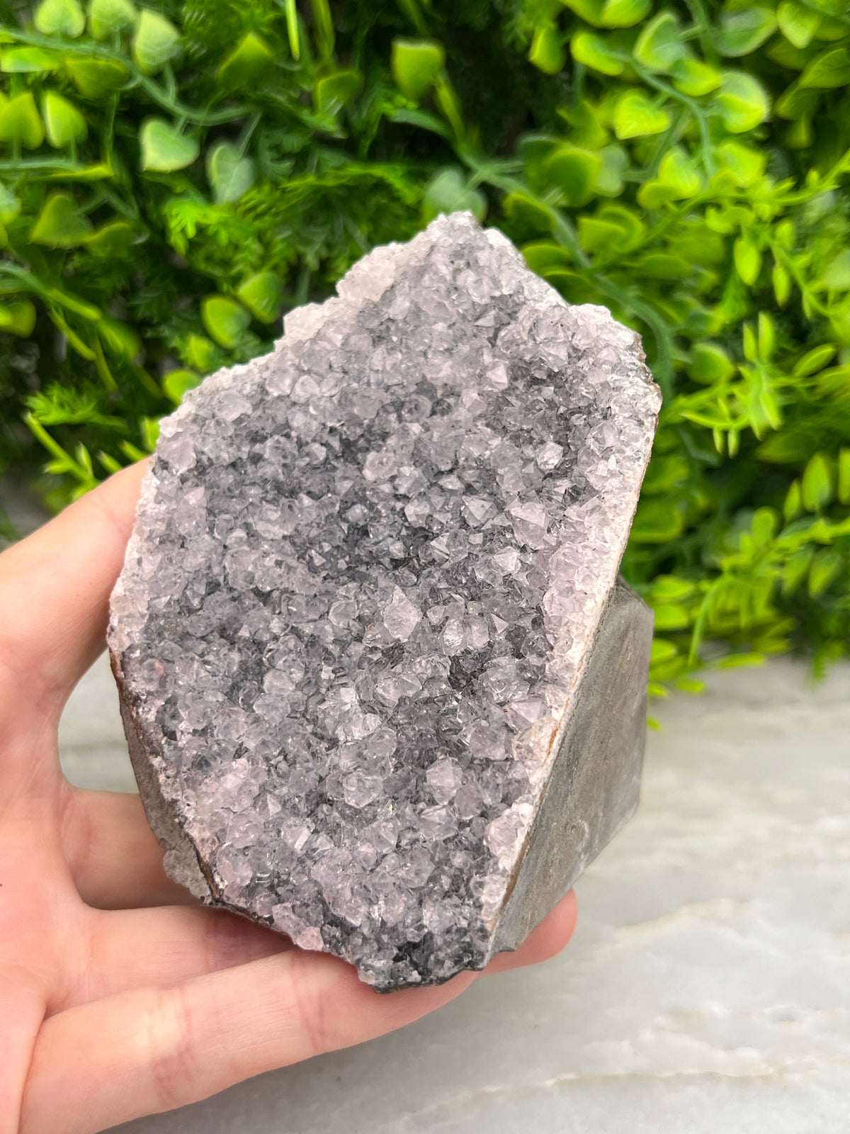 Amethist cluster cut base